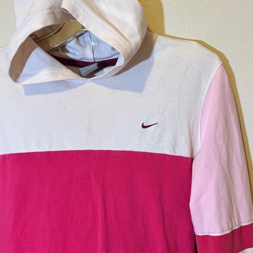 Nike Women's Hoodie in Pink and White